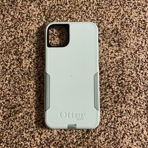 iPhone 11 Pro Max Otter box case